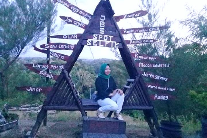 Emily, 28 — Escort in Dusun Desa Bunter, Indonesia