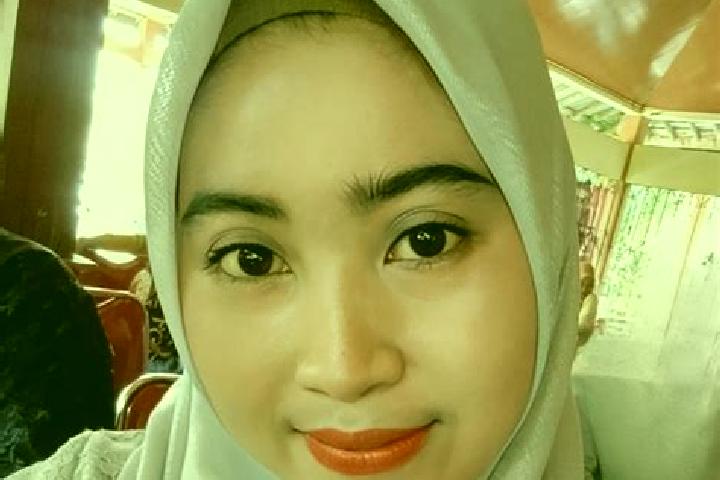 Emily, 28 — Escort in Godong, Indonesia