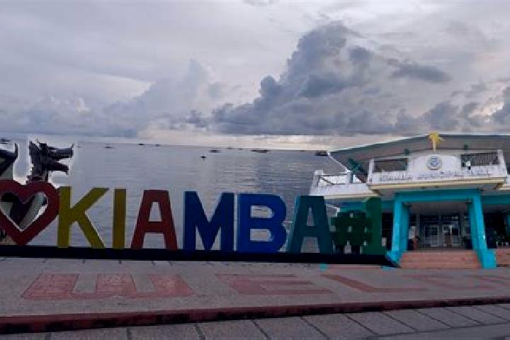 Emily, 28 — Escort in Kiamba, Philippines