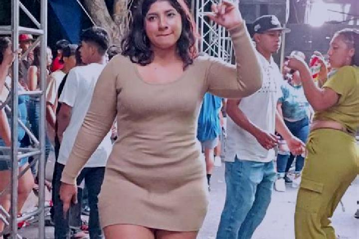 Emily, 28 — Escort in San Rafael Oriente, El Salvador