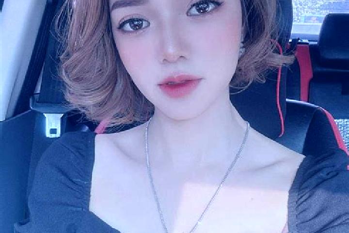 Emily, 28 — Escort in Vinh Tuong, Vietnam