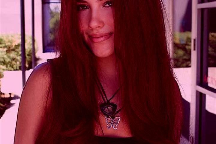 Emily, 29, a auburn brown-eyed caribbean companion based in Lisicani. Offering Girlfriend Experience, Overnight, Striptease, OWO. Available for incall and ou...