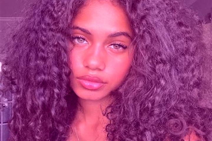 Emily, 29, a chestnut blue-eyed ebony companion based in Niederland. Offering Tantra, Dinner Date, Massage, A-Level, Striptease. Available for incall and out...