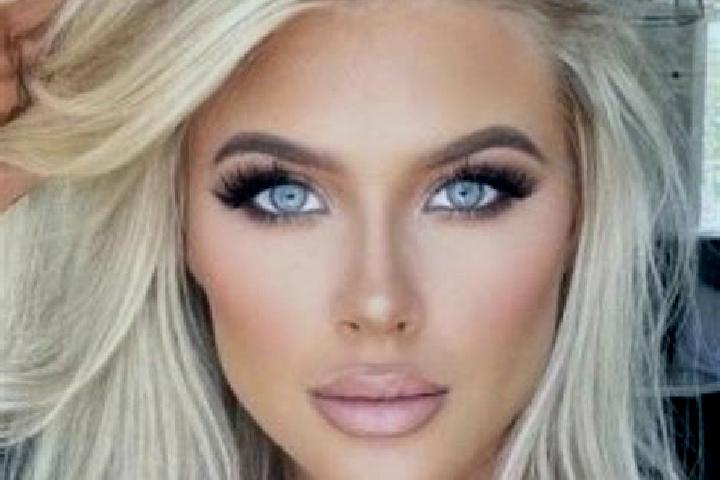 Emily, 29, a platinum blonde brown-eyed slavic companion based in Osiglia. Offering A-Level, Prostate Massage, Couples. Available for incall and outcall, ove...