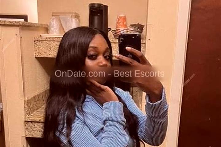 Emily, 29 — Escort in Anderson, United States