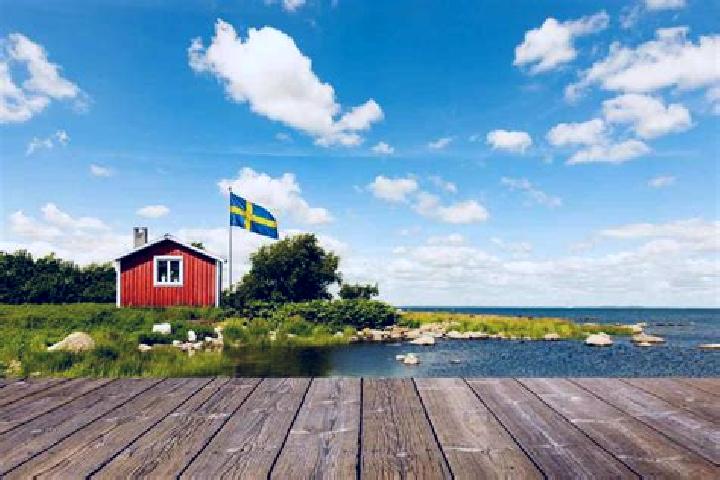 Emily, 29 — Escort in Horred, Sweden