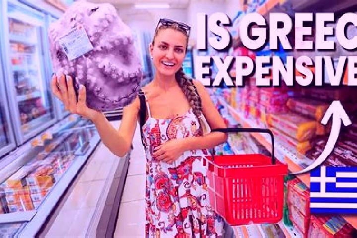 Emily, 29 — Escort in Porto Cheli, Greece