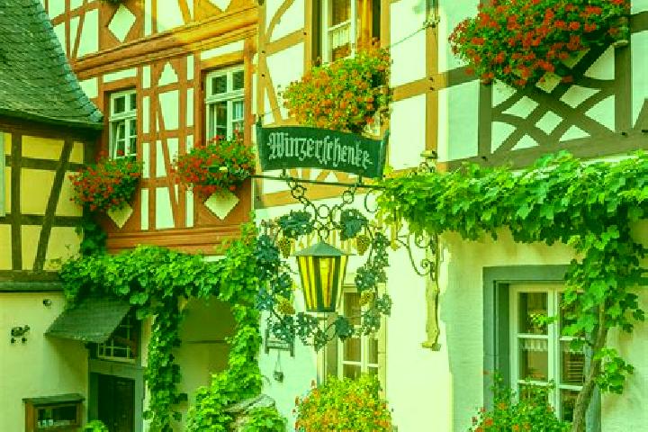 Emily, 29 — Escort in Welmbuttel, Germany