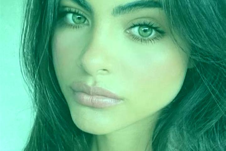 Emily, 30, a black hazel-eyed mixed companion based in Milunga. Offering GFE. Available for incall and outcall, day and evening dates.
