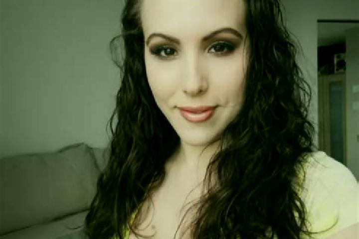 Emily, 30, a chestnut blue-eyed mixed companion based in Lupane. Offering Prostate Massage, Deep French Kissing, Duos, Erotic Massage, Dinner Date. Available...