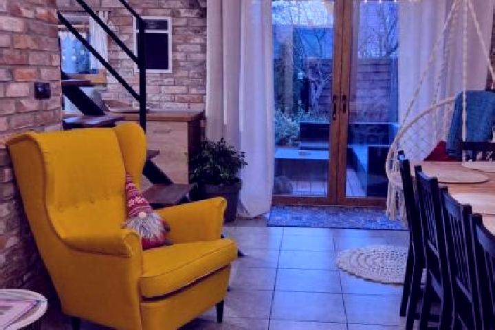 Emily, 30 — Escort in Osiecznica, Poland
