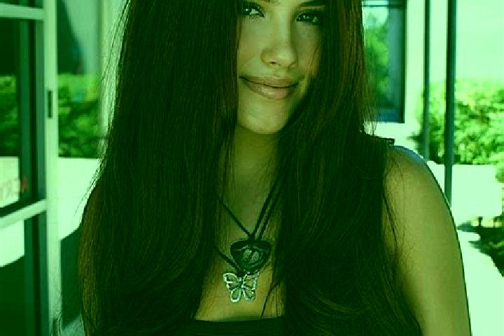 Emily, 31, a auburn dark-eyed indian companion based in Zamoly. Offering Overnight, Domination, Fetish. Available for incall and outcall, day and evening dates.