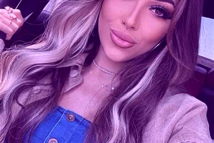 Emily, 31, a dark blonde brown-eyed mediterranean companion based in Vercana. Offering OWO, Girlfriend Experience, Domination. Available for incall and outca...