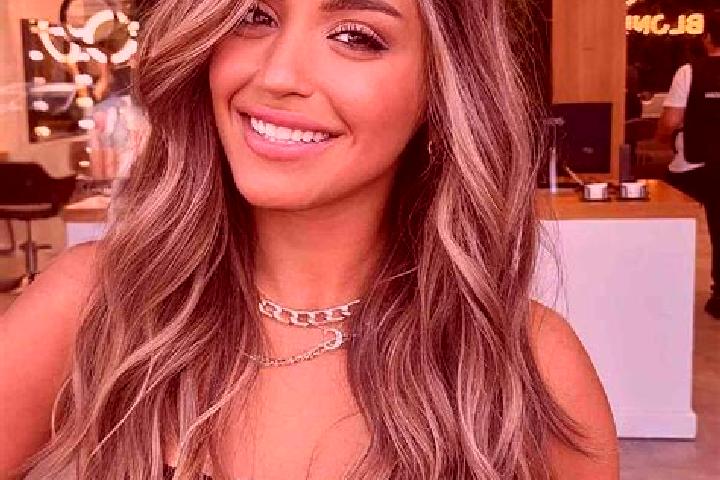 Emily, 31, a dark blonde brown-eyed middle eastern companion based in Findimanou. Offering Roleplay, Dinner Date, Prostate Massage. Available for incall and ...