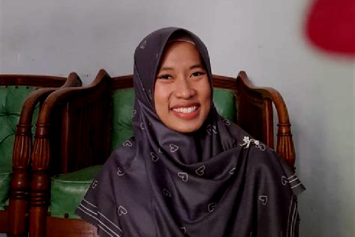 Emily, 31 — Escort in Hegarsari, Indonesia