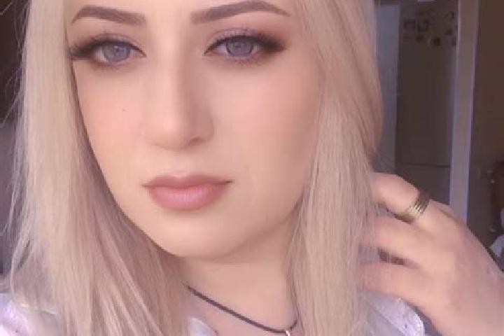 Emily, 31 — Escort in Mets Parni, Armenia