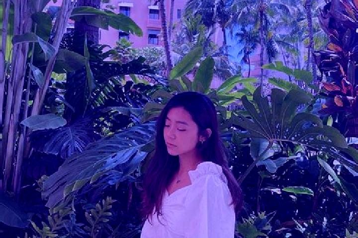 Emily, 31 — Escort in Muyang, China
