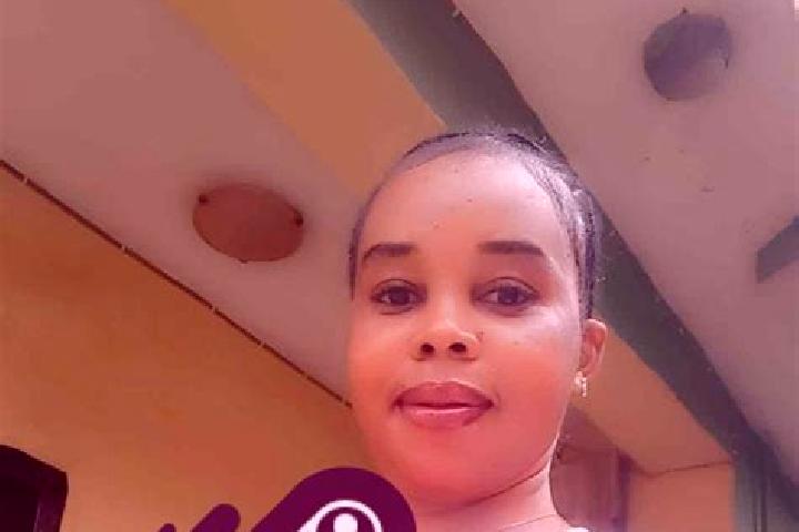 Emily, 31 — Escort in Utu Etim Ekpo, Nigeria