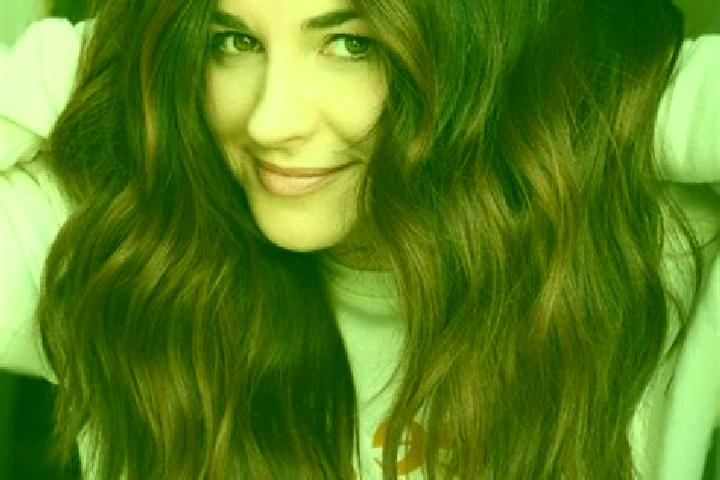 Emily, 32, a auburn dark-eyed caribbean companion based in Oberalben. Offering A-Level, Dinner Date, GFE. Available for incall and outcall, day and evening d...