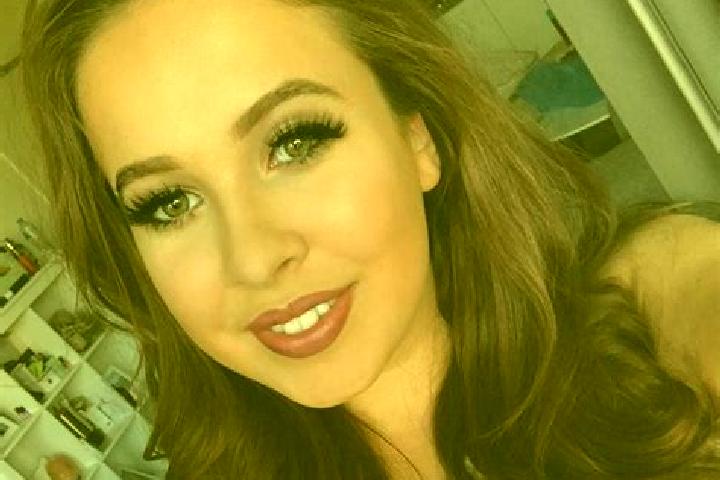 Emily, 32, a auburn dark-eyed caucasian companion based in Olho d Agua Grande. Offering Erotic Massage, A-Level, Duos, Dinner Date. Available for incall and ...