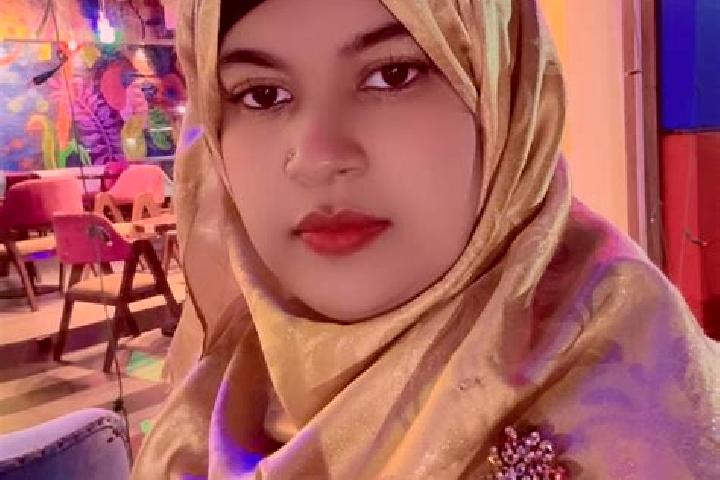 Emily, 32 — Escort in Chhatak, Bangladesh