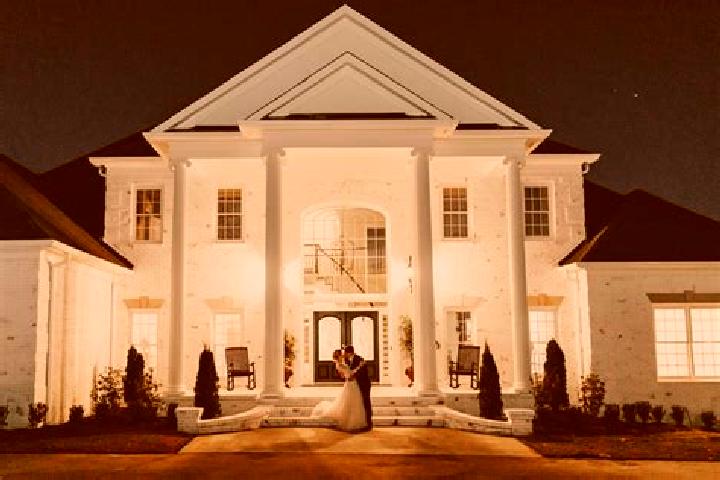 Emily, 32 — Escort in Harahan, United States