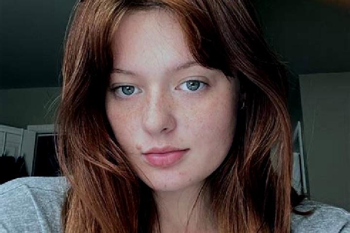 Emily, 33, a auburn amber-eyed caribbean companion based in Vermesti. Offering Girlfriend Experience, Party Girl, OWO, Massage. Available for incall and outc...