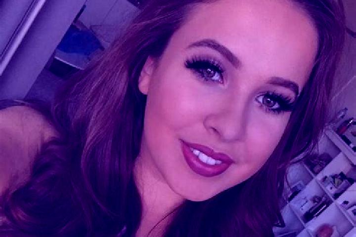 Emily, 33, a blonde dark-eyed european companion based in Brazatortas. Offering Couples, Overnight, A-Level, Travel Companion. Available for incall and outca...