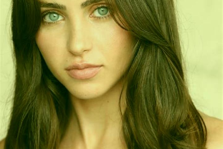 Emily, 33, a brunette blue-eyed middle eastern companion based in Holbrook. Offering Girlfriend Experience, Overnight, CIM. Available for incall and outcall,...