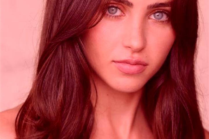 Emily, 33, a brunette grey-eyed indian companion based in Lazy Mountain. Offering Couples, Party Girl. Available for incall and outcall, day and evening dates.