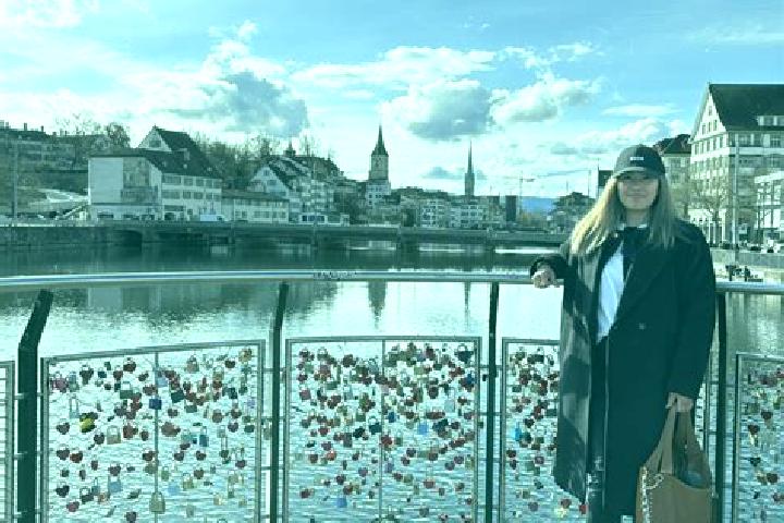 Emily, 33 — Escort in Effretikon / Rikon, Switzerland