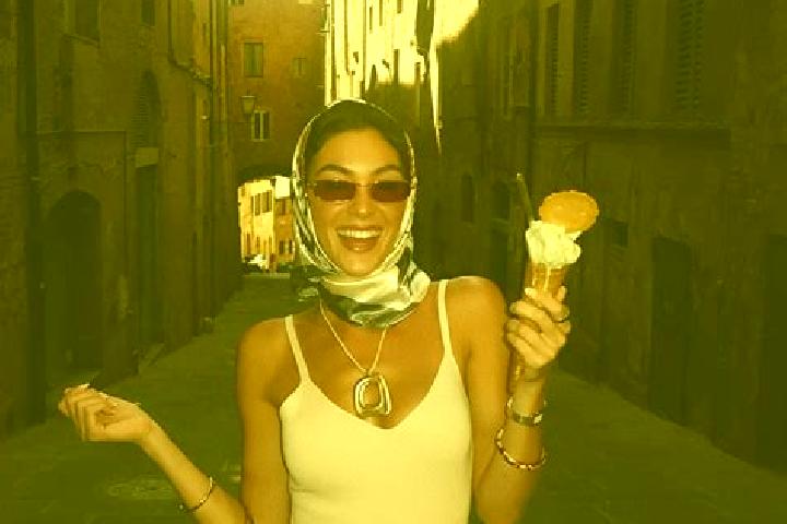 Emily, 33 — Escort in Felline, Italy