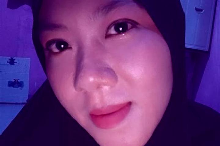 Emily, 33 — Escort in Slamanyah, Indonesia