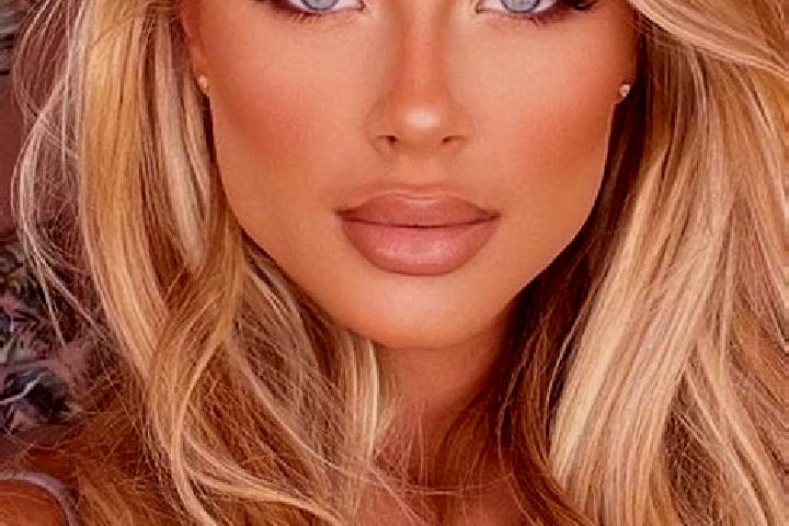 Emily, 34, a blonde hazel-eyed latina companion based in Mardore. Offering BDSM, Domination, Massage. Available for incall and outcall, overnight bookings av...