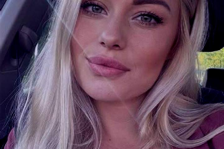Emily, 34, a blonde hazel-eyed latina companion based in Soro. Offering OWO, CIM, Roleplay, Girlfriend Experience. Available for incall and outcall, overnigh...