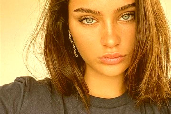 Emily, 34, a brunette blue-eyed caribbean companion based in Hartagani. Offering Roleplay, Dinner Date, Domination. Available for incall and outcall, overnig...
