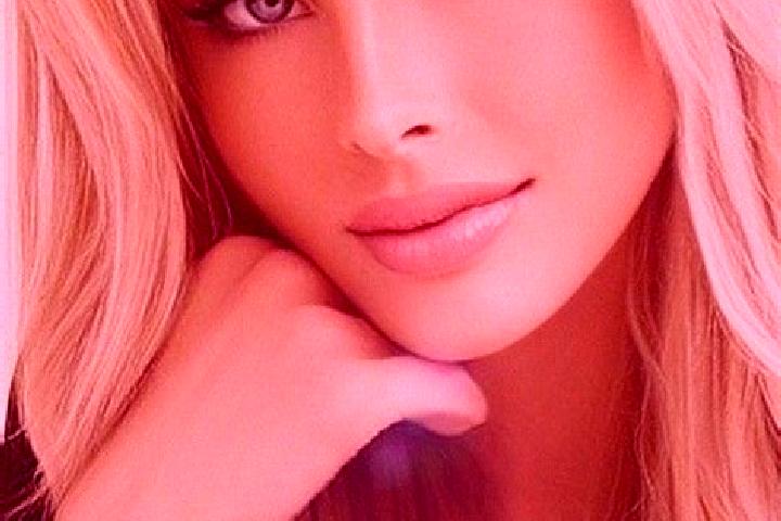 Emily, 34, a dark blonde blue-eyed caucasian companion based in Cerny Dul. Offering GFE, Girlfriend Experience, BDSM. Available for incall and outcall, day a...