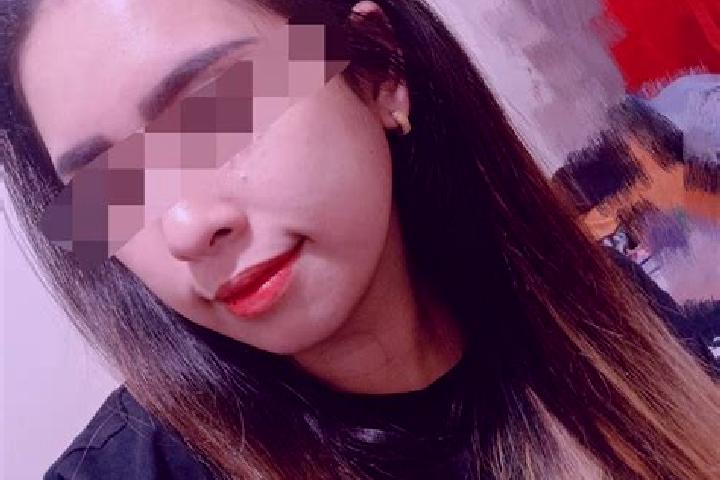 Emily, 34, a red dark-eyed asian companion based in Gerali. Offering A-Level, Party Girl, Fetish. Available for incall and outcall, day and evening dates.