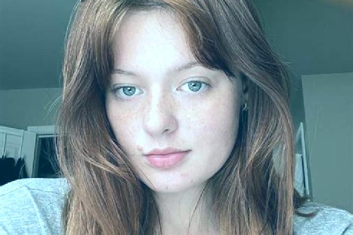 Emily, 34, a red green-eyed mixed companion based in Kupiansk-Vuzlovyi. Offering Prostate Massage, Duos, BDSM. Available for incall and outcall, day and even...