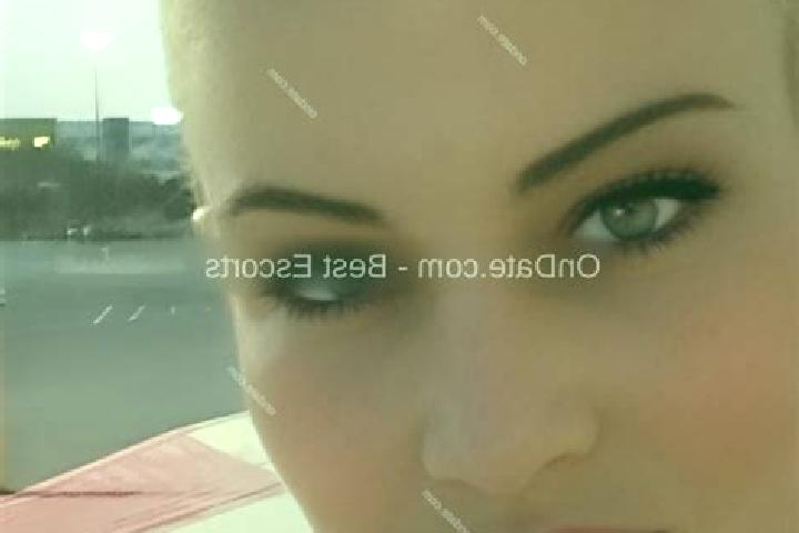 Emily, 34 — Escort in Shadyside, United States