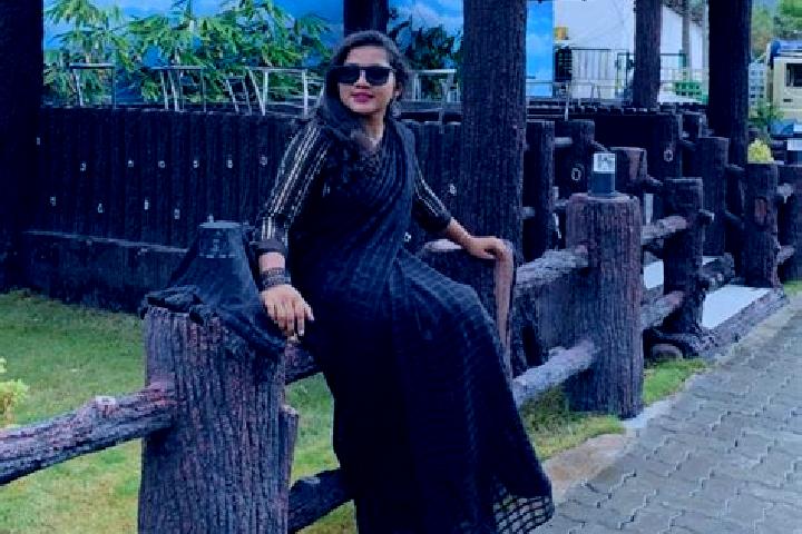 Emily, 34 — Escort in Tisaiyanvilai, India