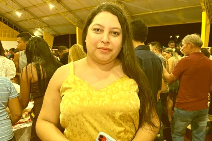 Emily, 35 — Escort in Pau d Arco do Piaui, Brazil