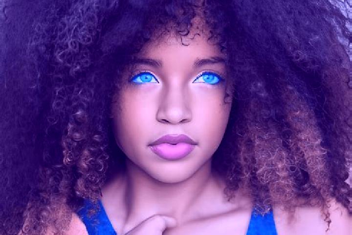 Emily, 36, a black blue-eyed mixed companion based in Jatilawang. Offering Roleplay, Tantra. Available for incall and outcall, day and evening dates.