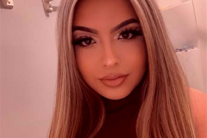 Emily, 36, a blonde dark-eyed latina companion based in Ccarhuayo. Offering Dinner Date, Overnight, Prostate Massage, Striptease, Domination. Available for i...