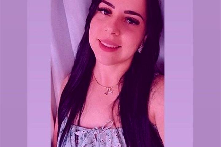 Emily, 36 — Escort in Contenda, Brazil