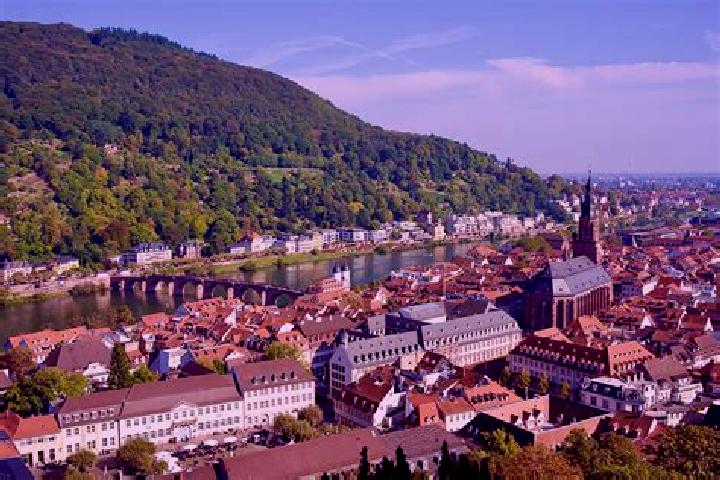 Emily, 36 — Escort in Heidelberg, Germany