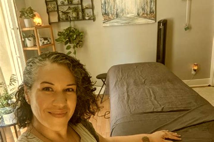 Emily, 37, a blonde amber-eyed ebony companion based in Harleigh. Offering Erotic Massage, Massage, Overnight, Fetish, Tantra. Available for incall and outca...