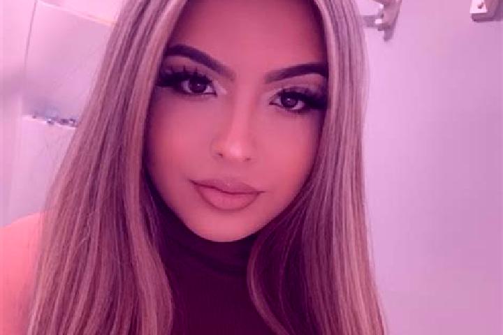 Emily, 37, a blonde amber-eyed latina companion based in Mailaram. Offering Travel Companion, Tantra, A-Level, Girlfriend Experience, Massage. Available for ...