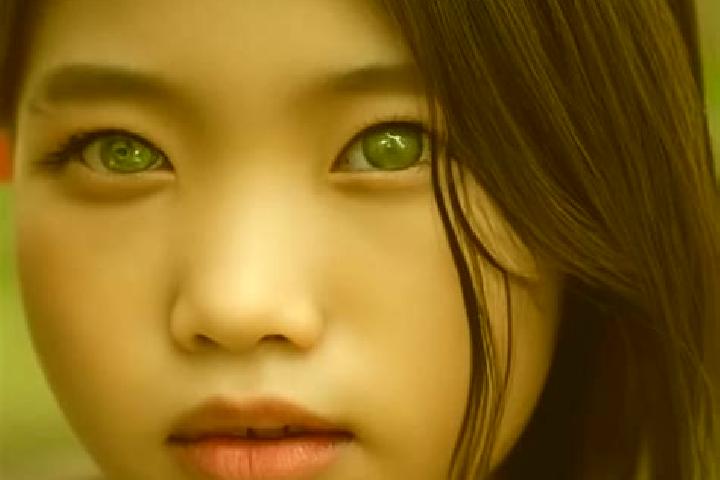 Emily, 37, a red green-eyed asian companion based in Ripacandida. Offering Roleplay, Massage, Party Girl, Domination. Available for incall and outcall, day a...