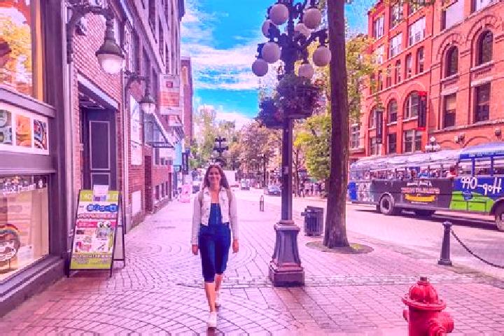 Emily, 37 — Escort in Gastown, Canada